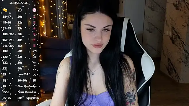 Snapshot of Mary___Moore chatting on February 3, 2025, 3:20 am Mary Moore online show from February 3, 2025, 3:20 am
