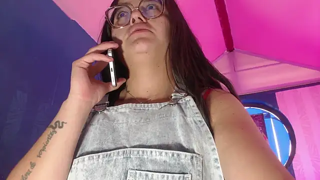 Snapshot of vitoria23_ chatting on July 6, 2026, 2:46 pm vitoria23 online show from July 6, 2026, 2:46 pm