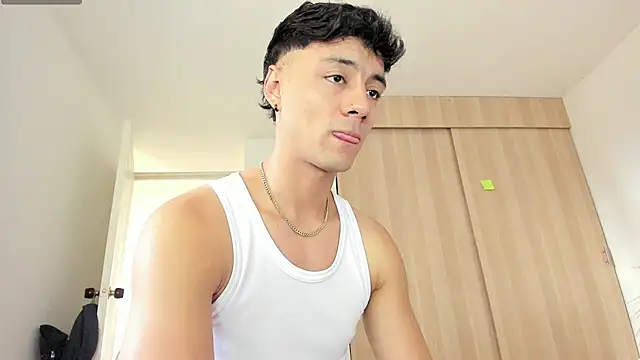 Sebastian-Dash online show from November 29, 2025, 7:58 pm