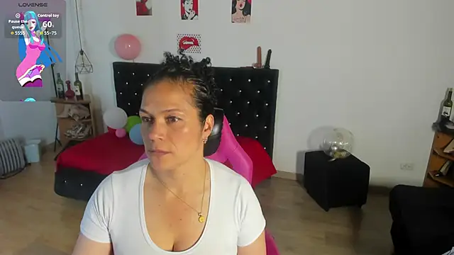 Aliciia cute1 online show from March 16, 2026, 9:28 pm