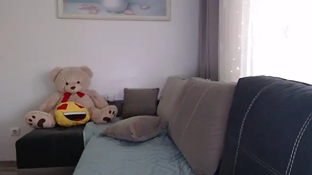  JustmeHere  online show from November 7, 2025, 8:19 am