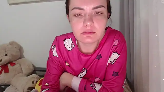  JustmeHere  online show from November 28, 2025, 9:04 pm