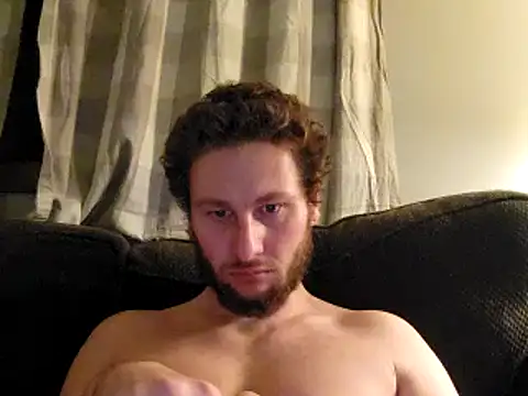 Snapshot of Seymour93 chatting on January 31, 2025, 12:17 am Seymour93 online show from January 31, 2025, 12:17 am