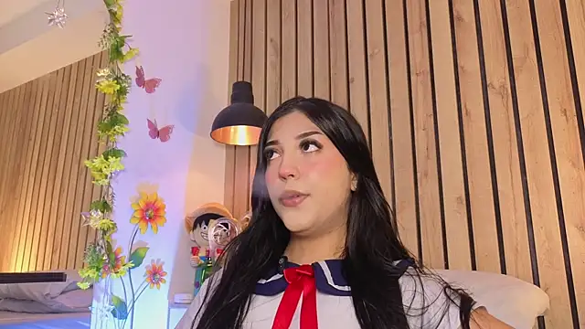 sofiesoft online show from February 25, 2026, 8:30 pm