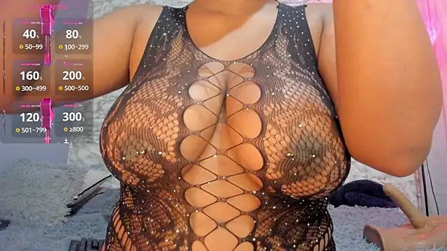 Snapshot of Morochaa-fire chatting on October 27, 2025, 11:22 am Morochaa-fire online show from October 27, 2025, 11:22 am