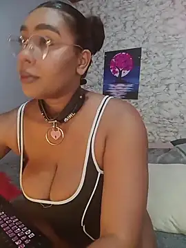 Snapshot of Morochaa-fire chatting on October 17, 2025, 11:34 am Morochaa-fire online show from October 17, 2025, 11:34 am