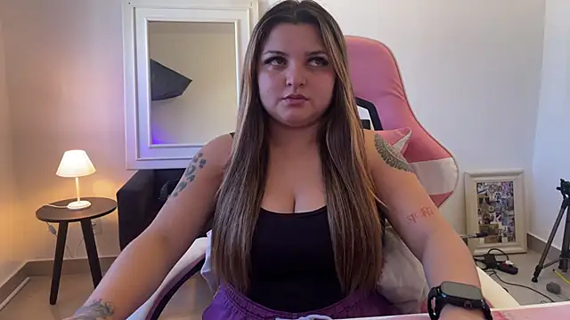 SweetPaige  online show from April 22, 2026, 4:58 pm