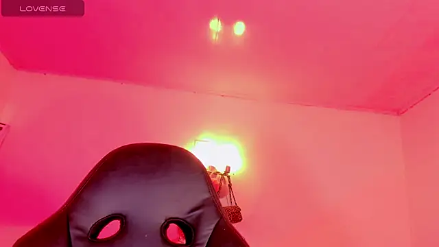 naomy  xx online show from February 28, 2026, 3:28 am