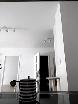 Snapshot of divine_eve chatting on February 18, 2026, 9:28 am divine eve online show from February 18, 2026, 9:28 am