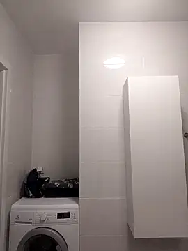 Snapshot of divine_eve chatting on November 11, 2025, 11:20 pm divine eve online show from November 11, 2025, 11:20 pm