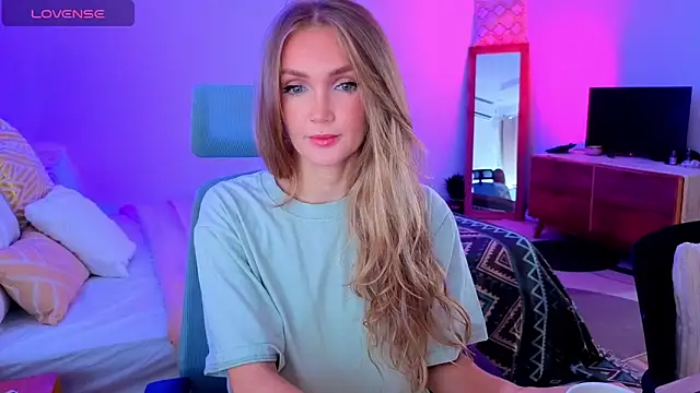 PrincessVS online show from October 25, 2025, 3:49 am