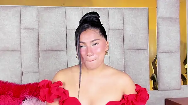 LinnaGardenia online show from February 27, 2026, 1:55 pm