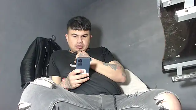 DickMasterfindom online show from March 12, 2025, 3:57 am