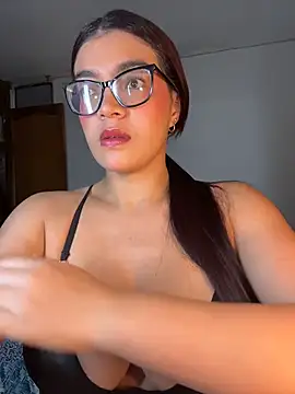 Snapshot of kathii95 chatting on April 22, 2026, 1:34 am kathii95 online show from April 22, 2026, 1:34 am