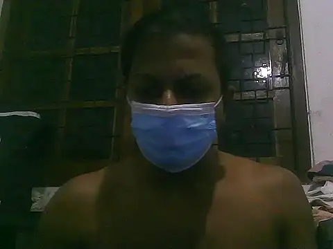 Snapshot of chocodk01 chatting on November 13, 2025, 5:28 pm chocodk01 online show from November 13, 2025, 5:28 pm