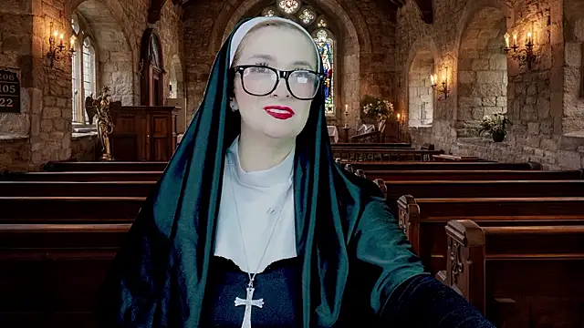 helenas fantasy online show from March 7, 2026, 3:02 am