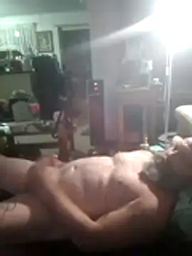 iambradz online show from November 5, 2025, 1:36 pm