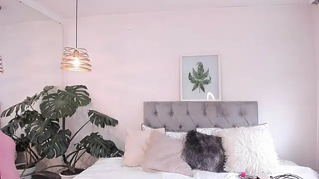 Tom cooper  online show from November 20, 2025, 12:17 pm