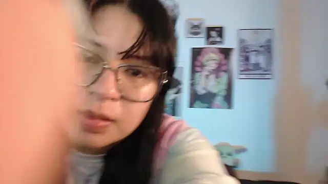 Snapshot of mollyshake1 chatting on March 15, 2025, 5:41 am mollyshake1 online show from March 15, 2025, 5:41 am