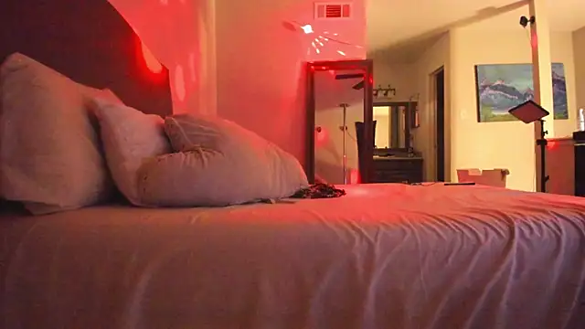 Snapshot of yiauana chatting on January 9, 2026, 5:47 am yiauana online show from January 9, 2026, 5:47 am