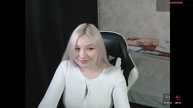 VikaPowers online show from March 29, 2026, 7:04 pm