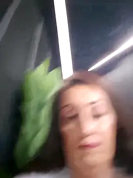 AvaLloyd online show from March 17, 2025, 7:02 am