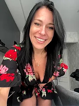 CuteNata online show from October 7, 2025, 11:00 am