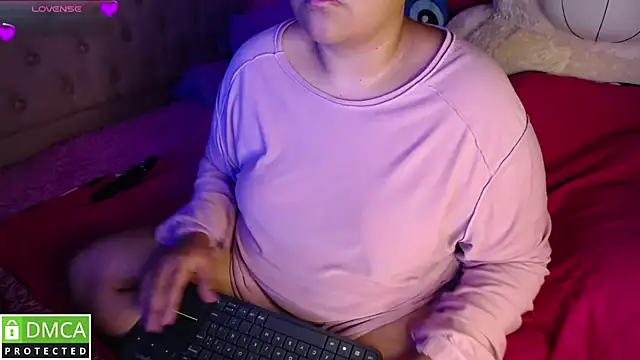 Snapshot of KittyHot20 chatting on October 10, 2025, 2:56 am KittyHot20 online show from October 10, 2025, 2:56 am