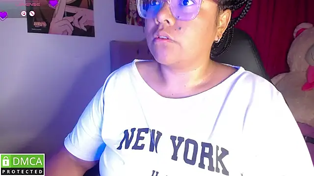 Snapshot of KittyHot20 chatting on October 26, 2025, 11:32 am KittyHot20 online show from October 26, 2025, 11:32 am