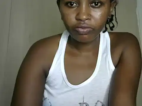 Snapshot of Fancy_kitty chatting on January 29, 2025, 8:04 pm Fancy kitty online show from January 29, 2025, 8:04 pm