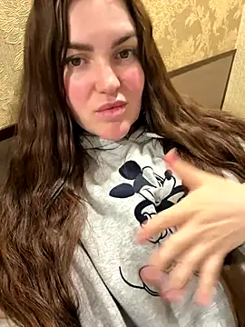 Karolina llove online show from November 26, 2025, 12:38 pm