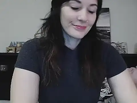 Snapshot of CrystalLakeXO chatting on March 16, 2025, 4:41 am CrystalLakeXO online show from March 16, 2025, 4:41 am