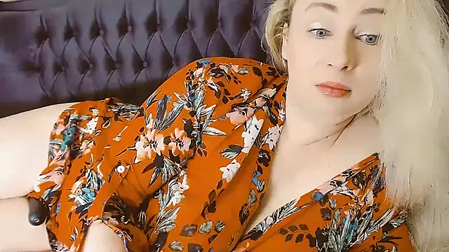 Snapshot of Olesya chatting on February 20, 2026, 12:51 am Olesya online show from February 20, 2026, 12:51 am