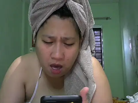 sweetsexysmile online show from December 3, 2025, 1:39 am