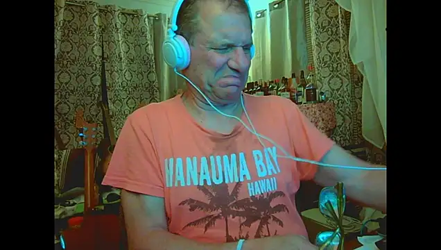 Snapshot of coryassman chatting on July 4, 2026, 5:36 am coryassman online show from July 4, 2026, 5:36 am