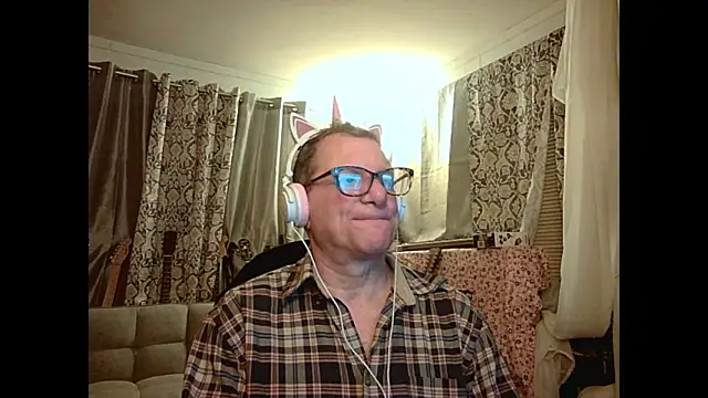 coryassman online show from February 2, 2025, 11:18 am