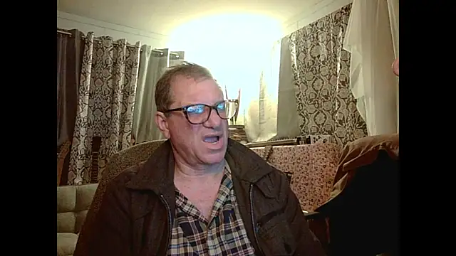 coryassman online show from January 30, 2025, 8:43 am