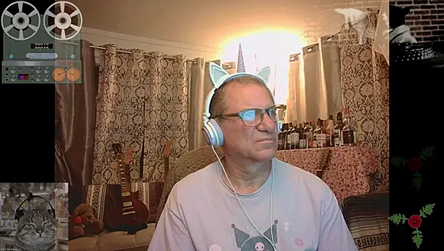 Snapshot of coryassman chatting on July 8, 2026, 9:21 am coryassman online show from July 8, 2026, 9:21 am