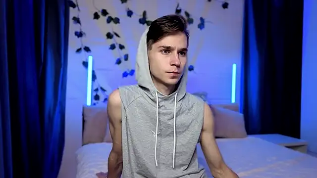 Snapshot of Joseph__Quinn chatting on November 27, 2025, 4:07 pm Joseph Quinn online show from November 27, 2025, 4:07 pm