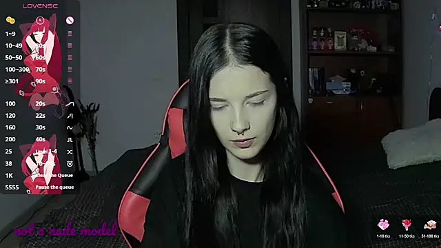 Snapshot of Miya_Dream_UKR chatting on February 1, 2026, 5:00 pm Miya Dream UKR online show from February 1, 2026, 5:00 pm