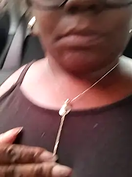 kaorysquirt online show from October 10, 2025, 4:41 pm