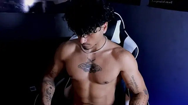 Thomas Fit1 online show from June 8, 2026, 12:16 am