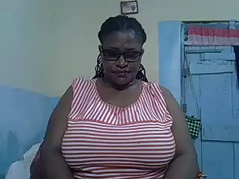 sexy bigboobss online show from October 21, 2025, 7:41 am