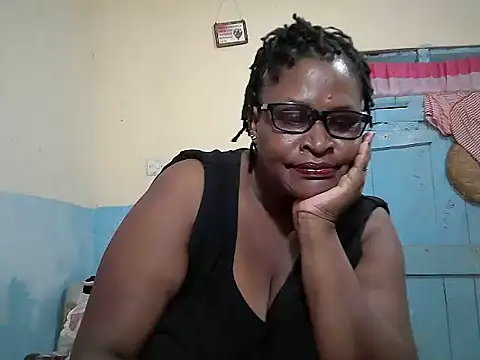 Snapshot of sexy_bigboobss chatting on December 15, 2025, 6:58 pm sexy bigboobss online show from December 15, 2025, 6:58 pm