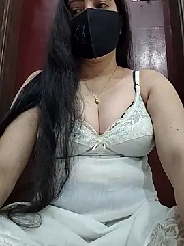 Snapshot of Anjel_Sadia chatting on May 4, 2026, 3:04 pm Anjel Sadia online show from May 4, 2026, 3:04 pm