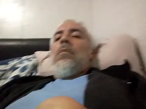 Xoc8  online show from September 23, 2025, 6:53 am