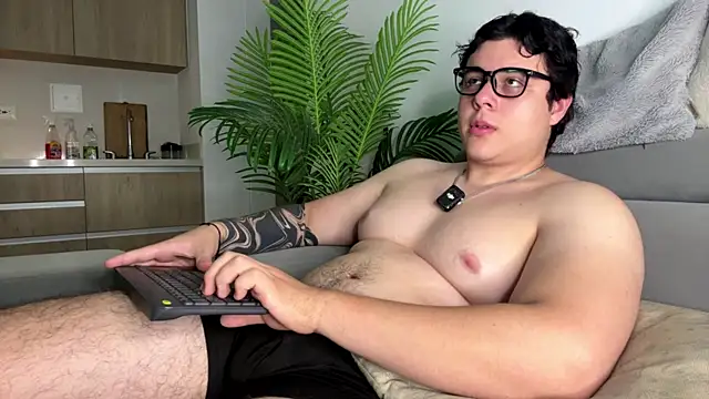 Snapshot of odin_blake chatting on June 24, 2026, 5:22 pm odin blake online show from June 24, 2026, 5:22 pm