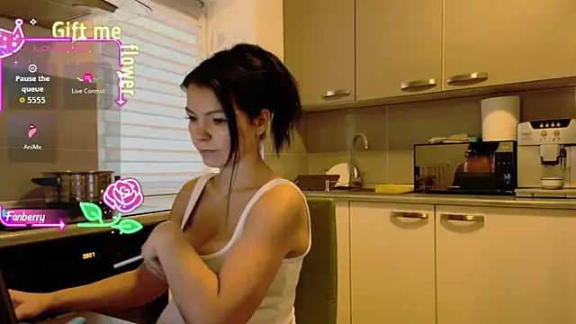 alisoncassie online show from October 20, 2025, 5:09 am