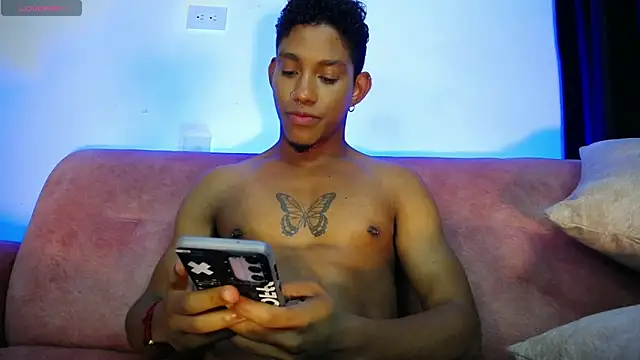 Palo santo online show from March 8, 2026, 2:09 pm