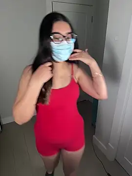 jAsMinE678 online show from March 6, 2026, 9:43 pm